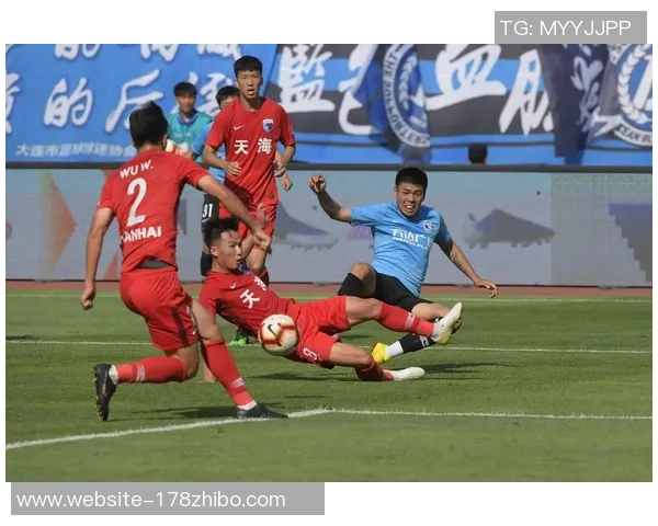 中超激战天海迎战恒大球迷期待精彩对决与巅峰对抗