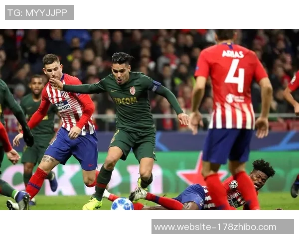 本菲卡主场迎战比兰恩斯期待全取三分争夺联赛冠军荣耀 本菲卡主场迎战比兰恩斯期待全取三分争夺联赛冠军荣耀